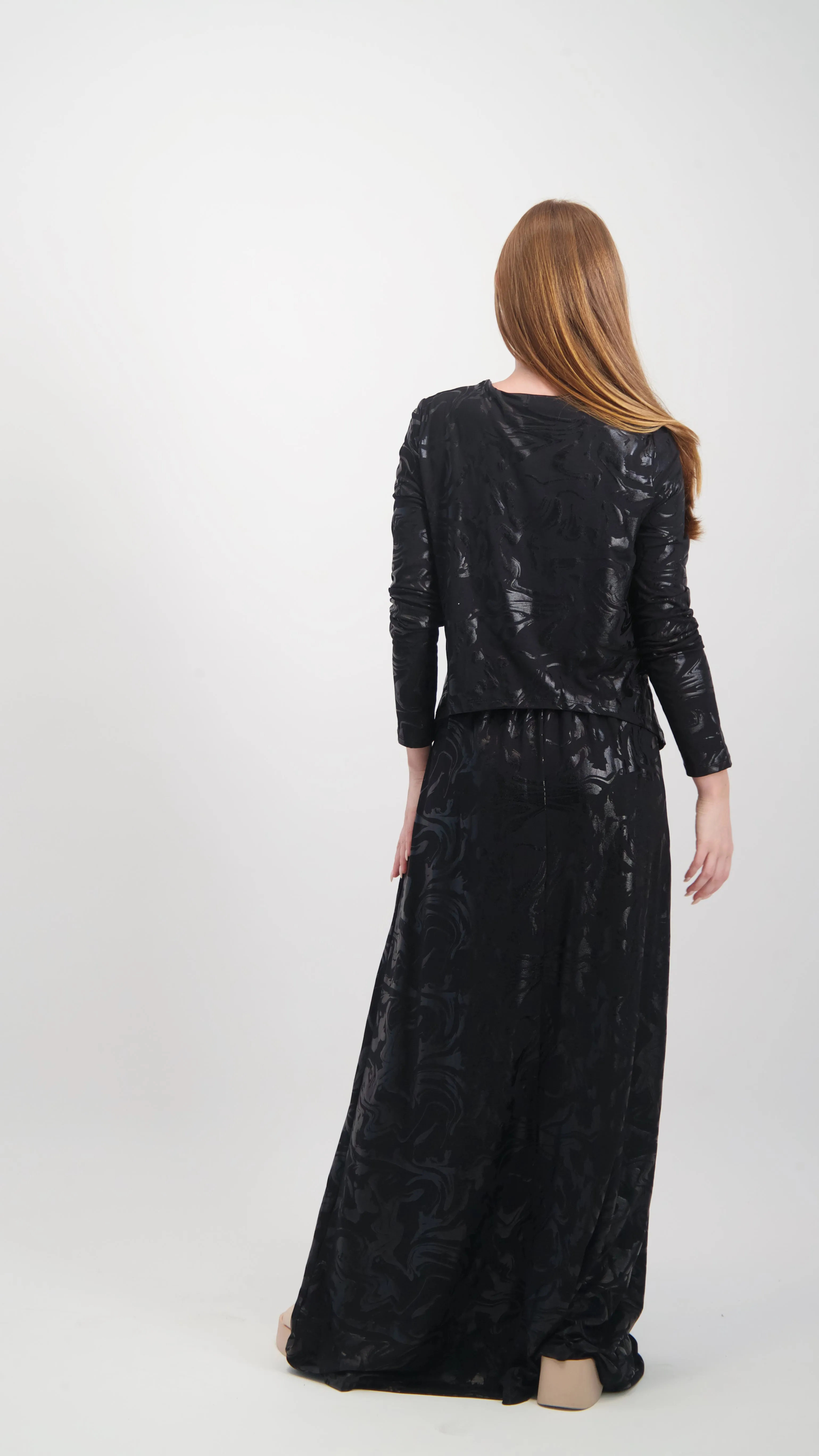 Maxi Nursing Dress / Black Waves